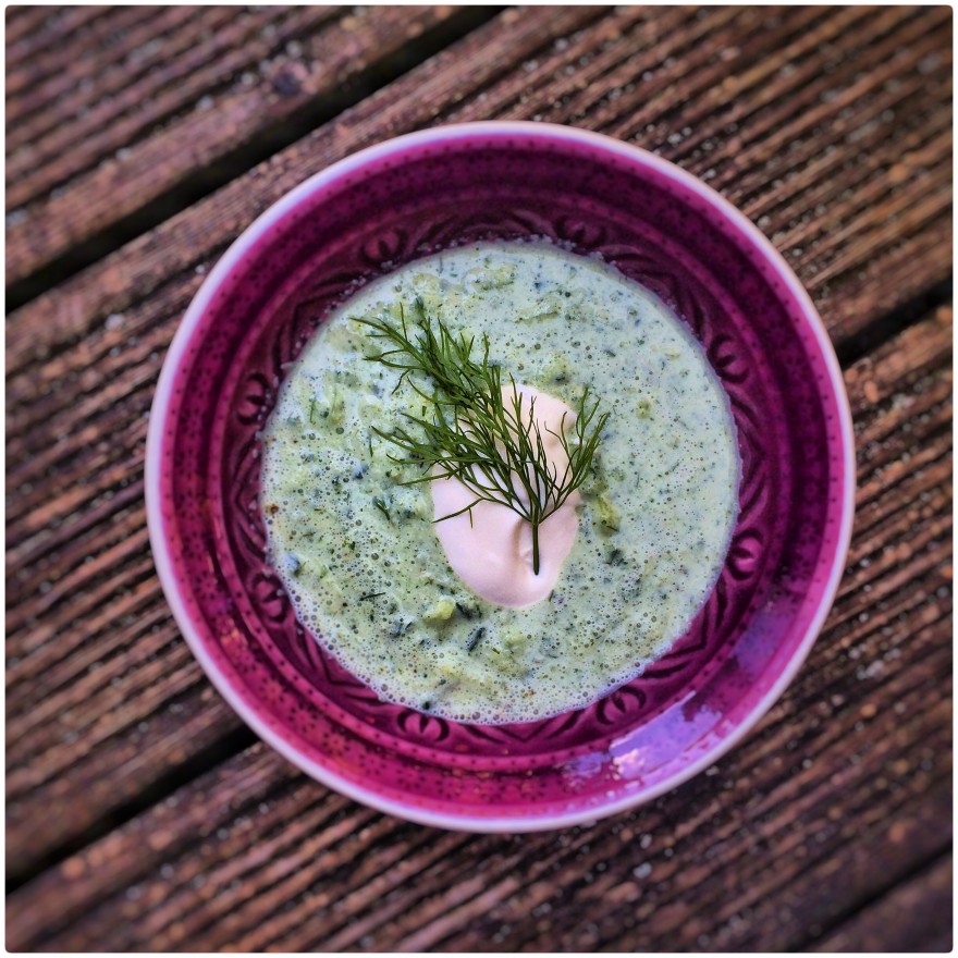Kalte Gurkensuppe mit Dill- Holla die Kochfee