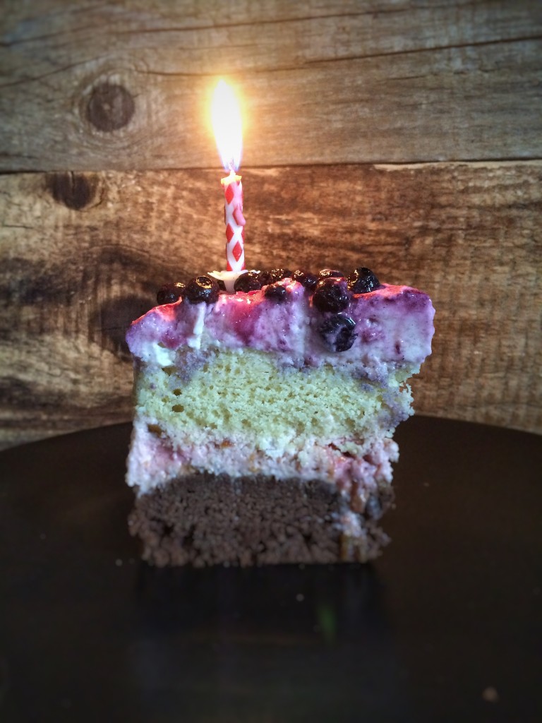Happy birthday cake stück mit kerze