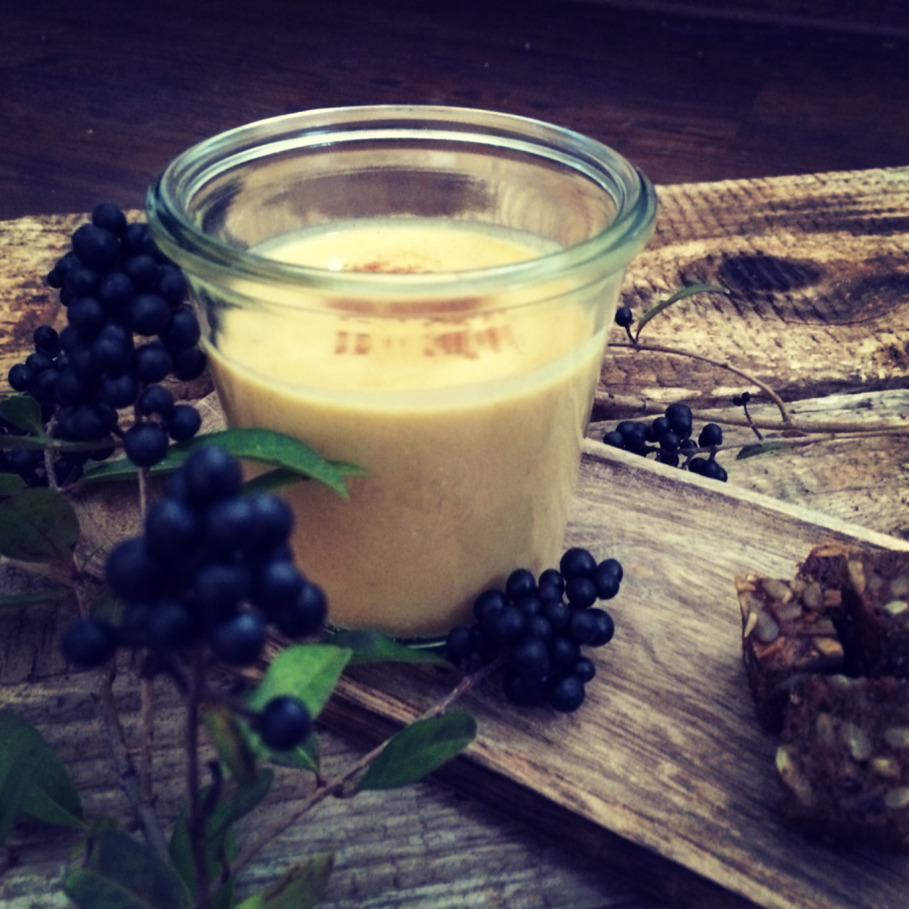 Scharfe Linsensuppe mit Zimt-Croutons - Holla die Kochfee