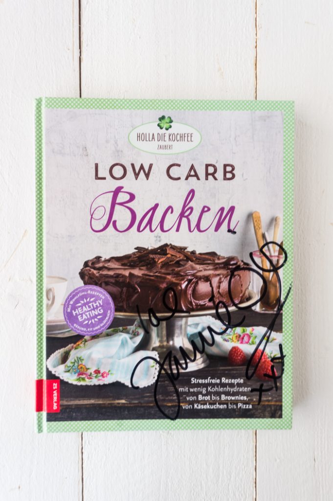 Petra Hola-Schneider Low Carb Backen ZS Verlag