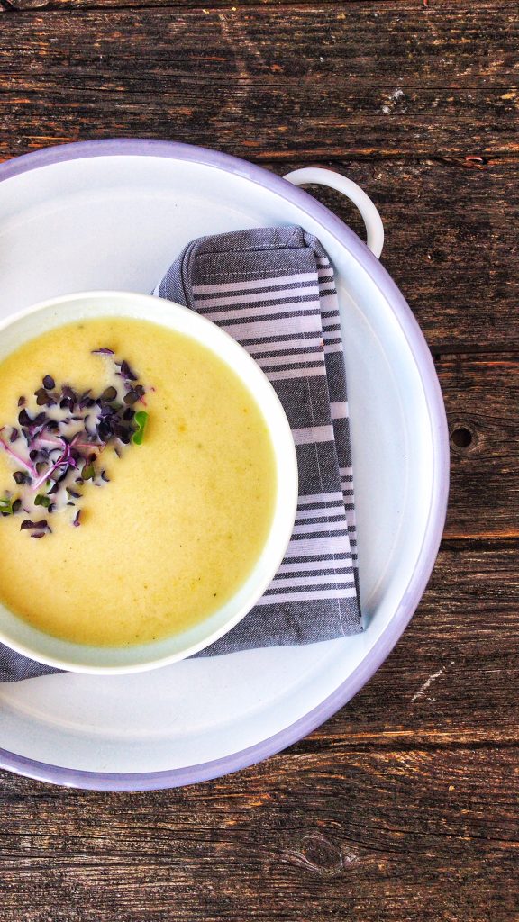 5:2 Fasten Spargelsuppe mit Kartoffelfasern