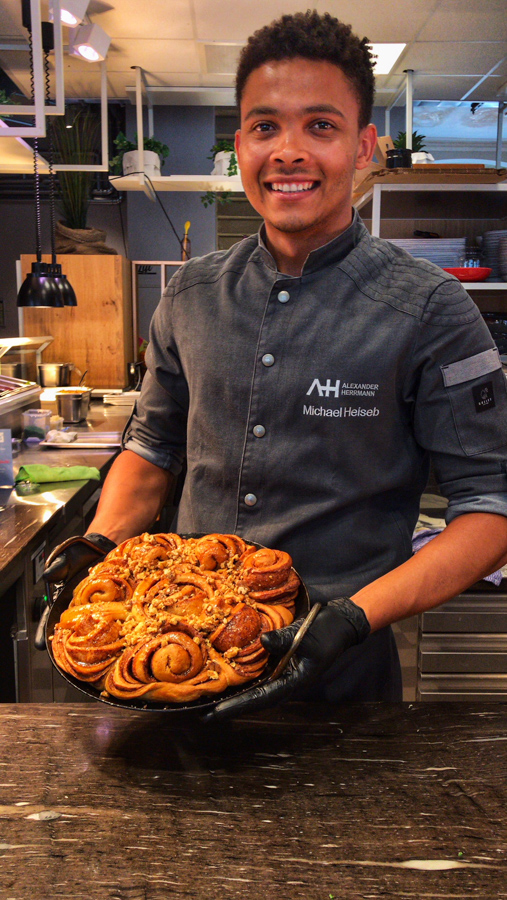 1 Ofen Brunch Im Frank Ness Bei Alexander Herrmann