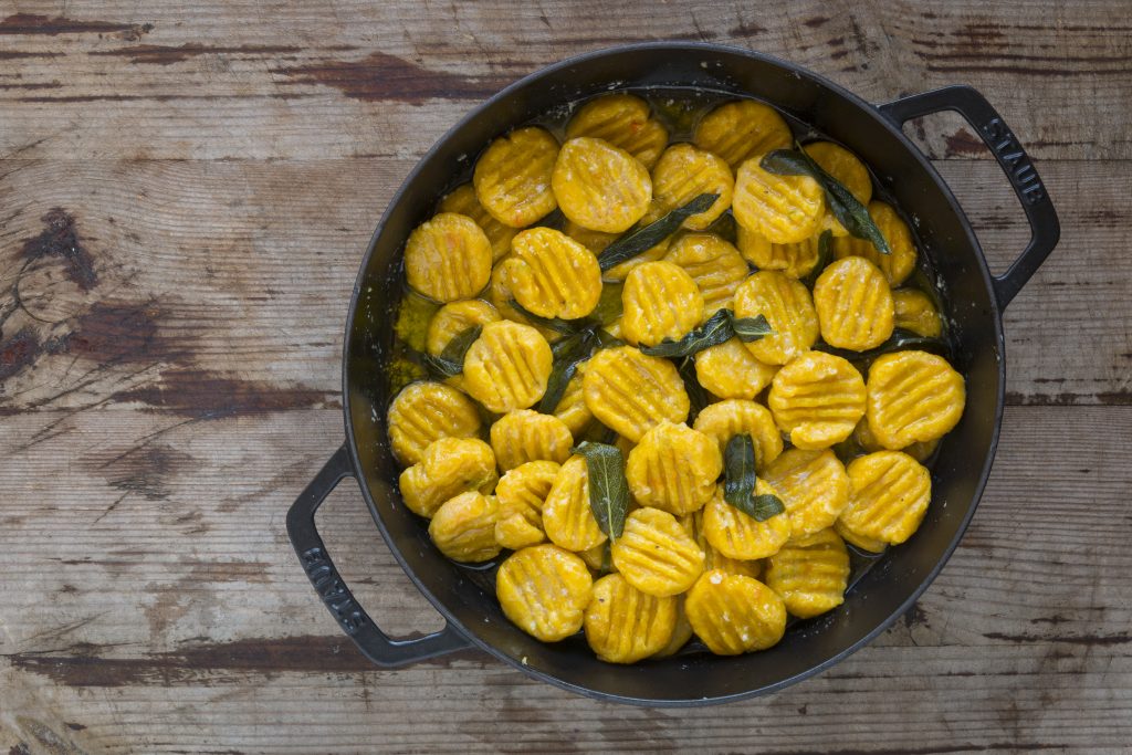 Kürbis Gnocchi in der Pfanne