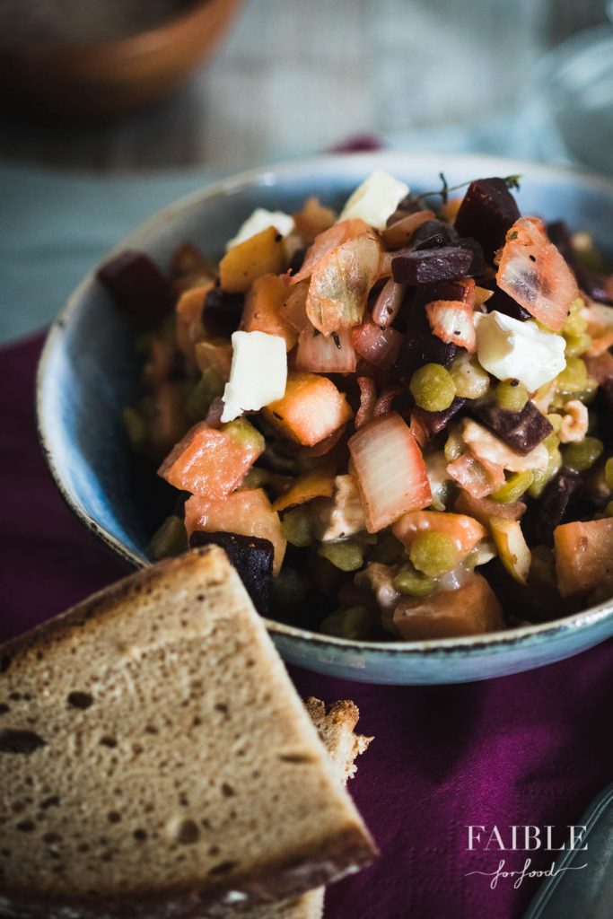 Salat mit Schälerbsen