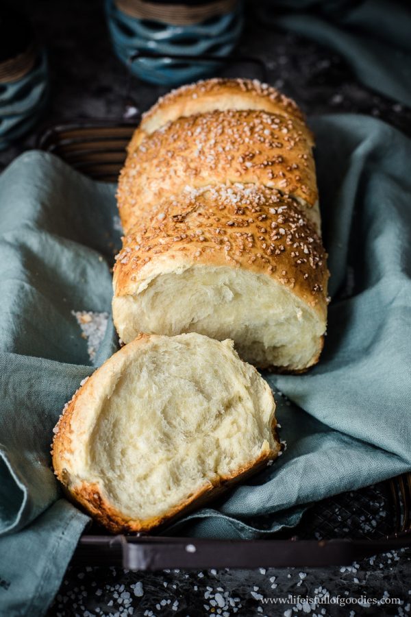 Brioche aufgeschnitten