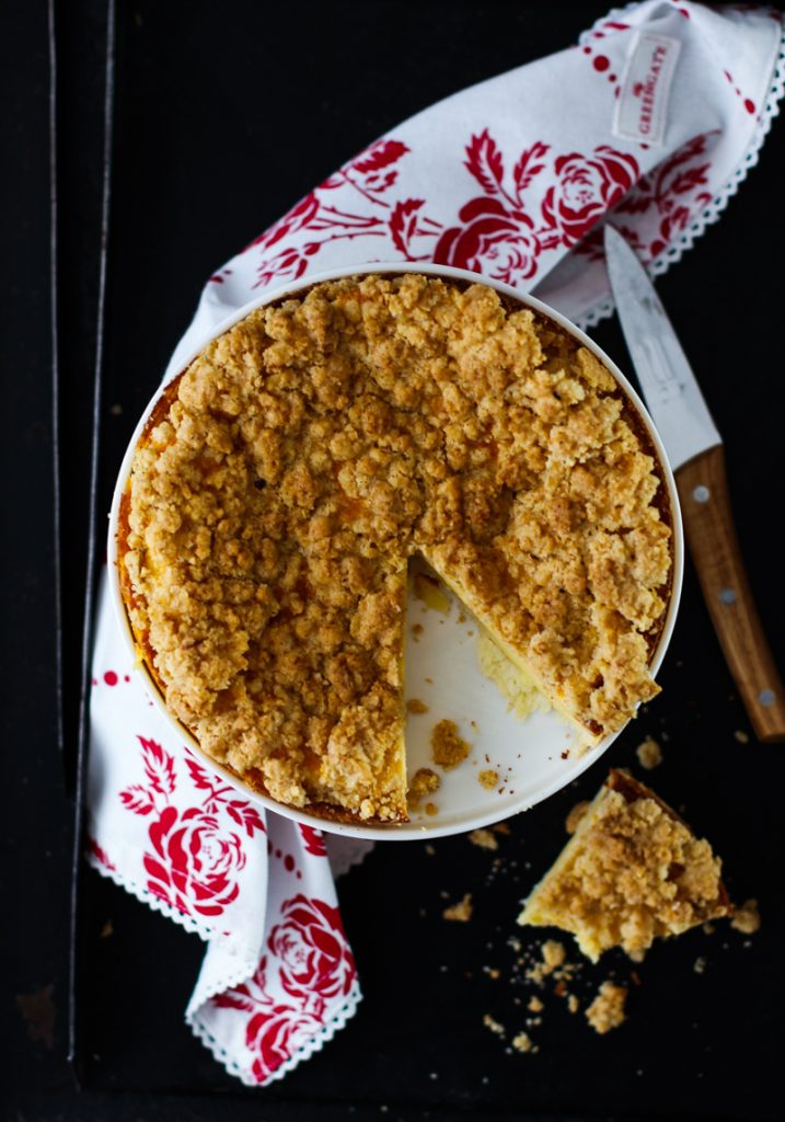 Käsekuchen mit Zitronenstreuseln