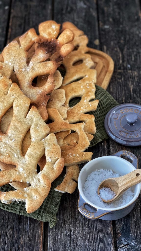 Französische Fougasse mit Fleur de sel 