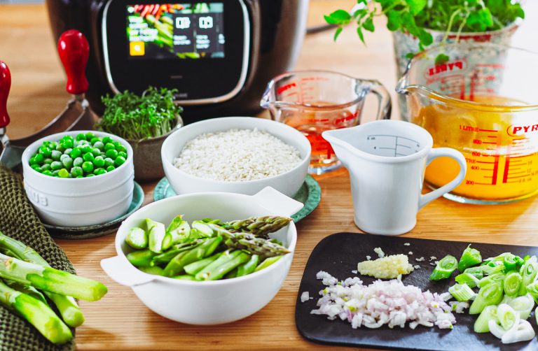 geschnittene Zutaten für Risotto