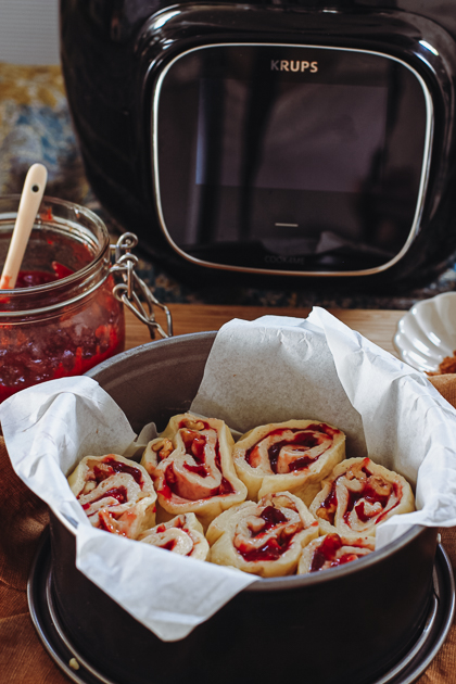 Schnecken in der Form vor dem Backen