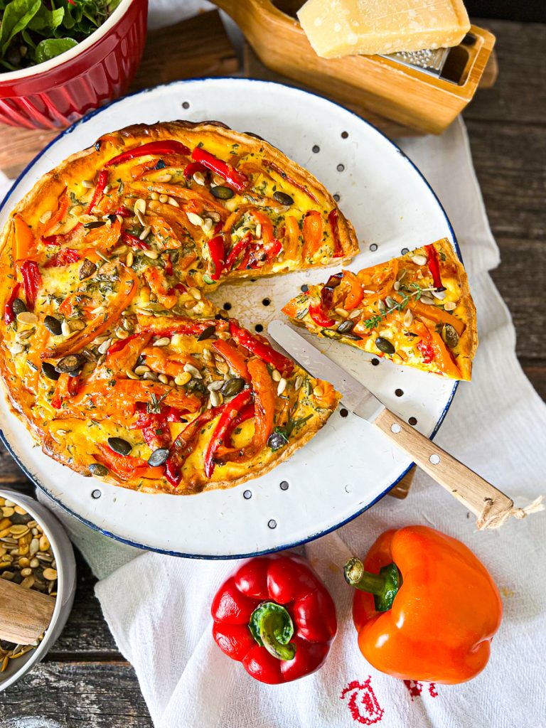 Bunte Paprika-Parmesan-Quiche