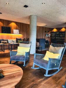 Kaminlounge im Biohotel Gitschberg