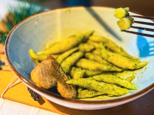 Hotel Tann am Ritten - Waldküche mit Traumblick - Pasta mit Tannenpesto