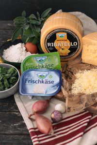 Zutaten Südtiroler Schlutzkrapfen mit Spinat und Frischkäse