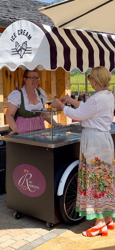 Eiswagen Terrasse