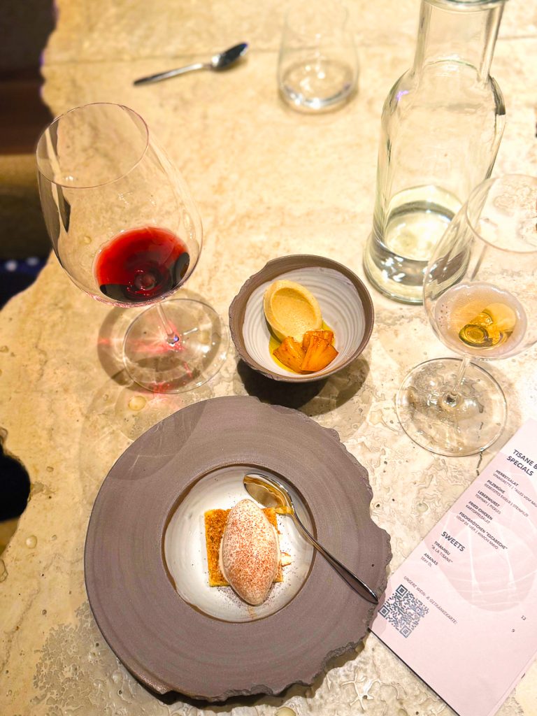 Tisane Augustinerhof Nürnberg Open Bar