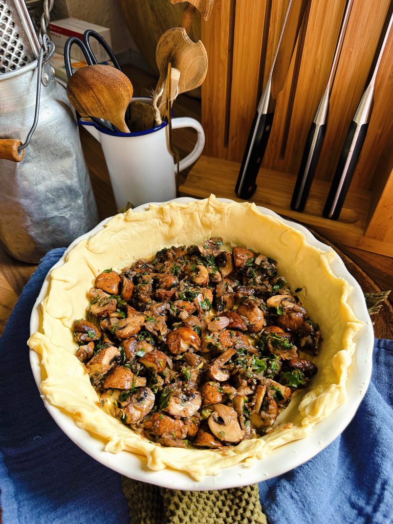 Zubereitung Shepherd's Pie vegetarisch Pilze in der Form