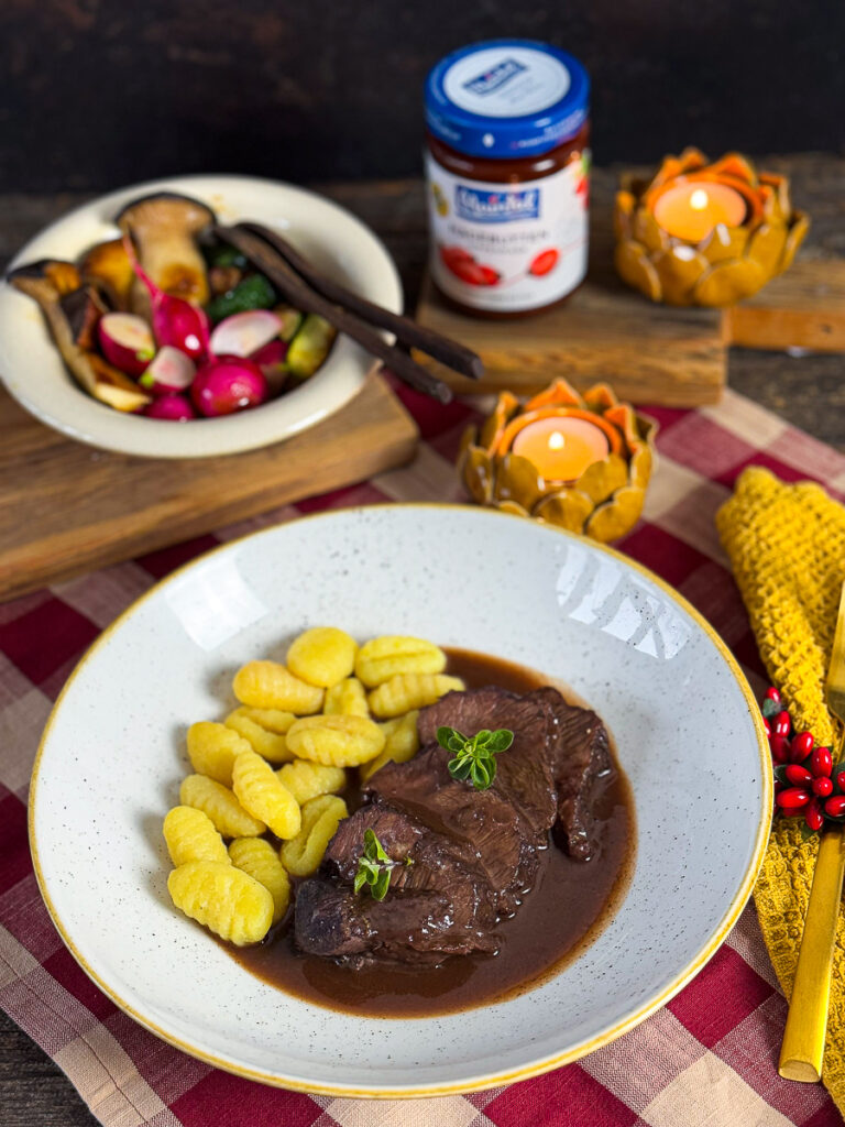 Rinderbäckchen in Rotwein