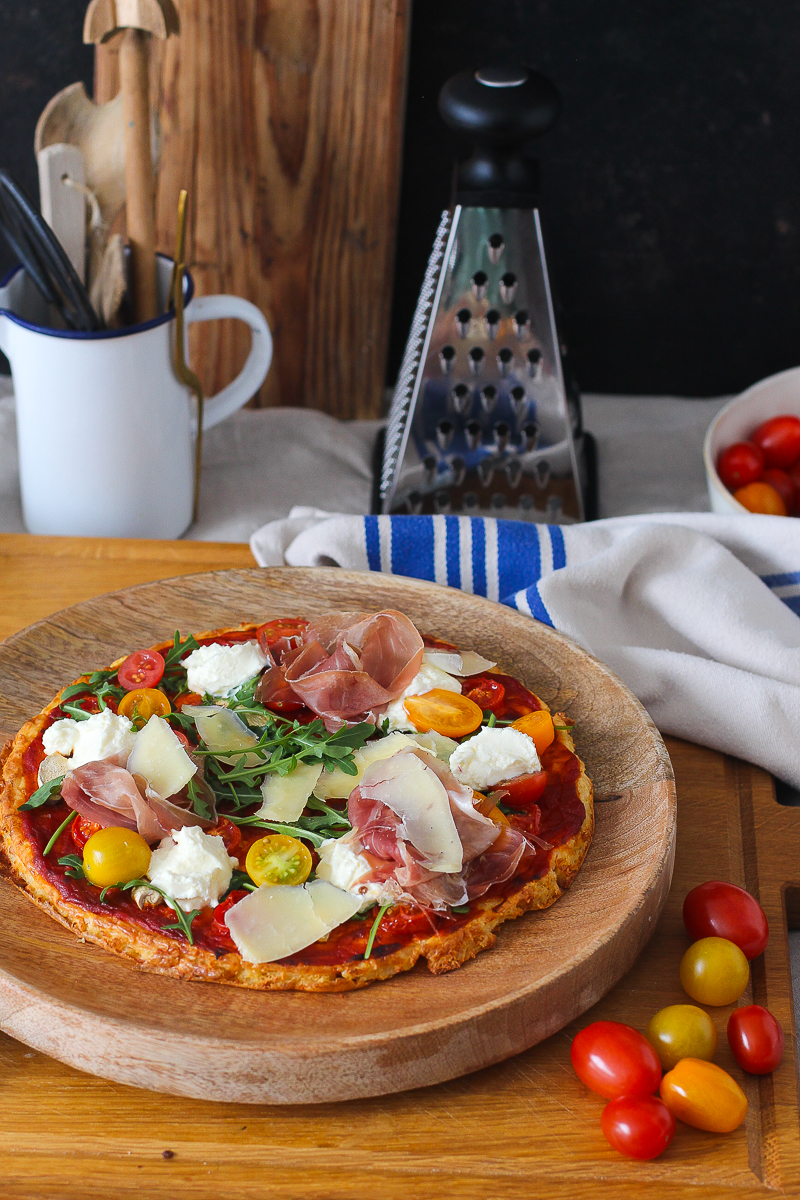 Bayernland Protein Pizza mit körnigem Frischkäse