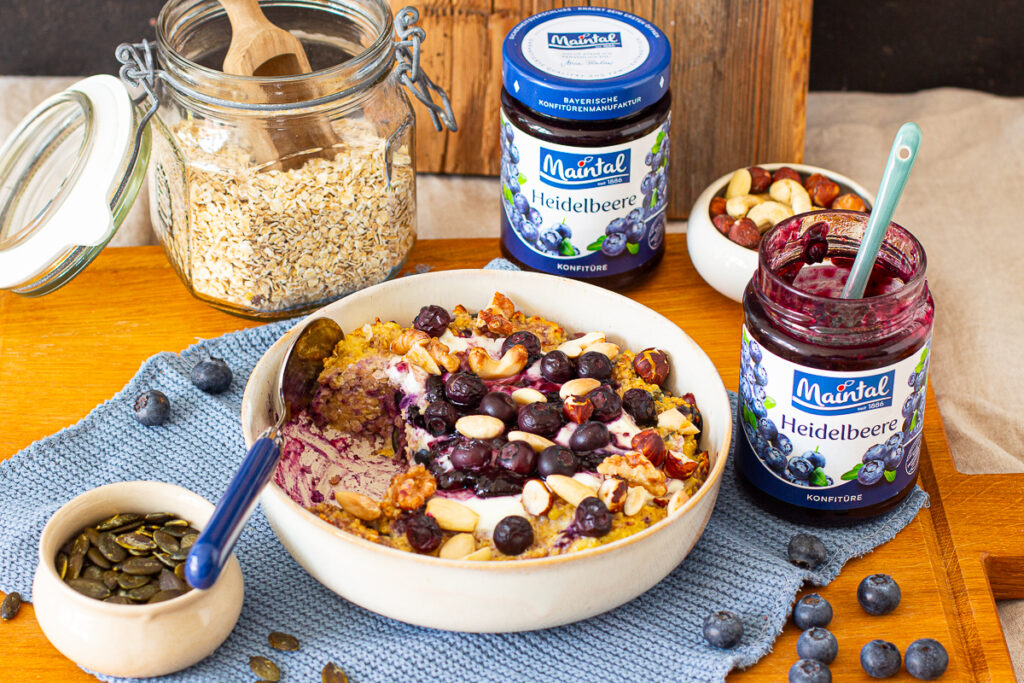 Proteinreicher Skyr Auflauf mit Heidebeeren