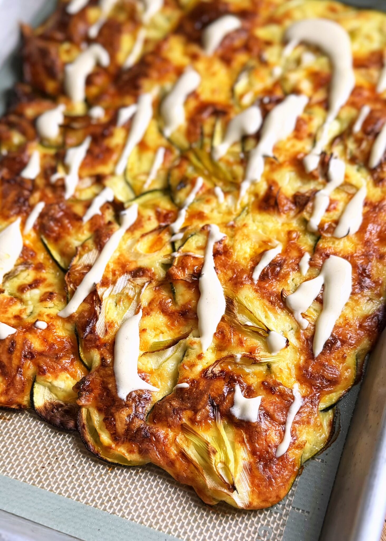 Zucchini Eiweißbombe vom Blech